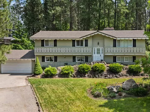 10415 E Cimmaron Dr, Spokane, WA 99206