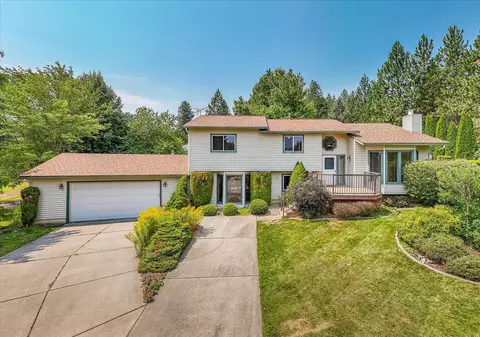 8623 N Martinson Rd, Newman Lake, WA 99025