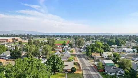 View/Area - 1404 E Wabash Ave, Spokane, WA 99207 photo 1 of 5