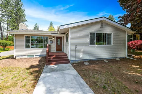 1803 E 39th Ave, Spokane, WA 99203