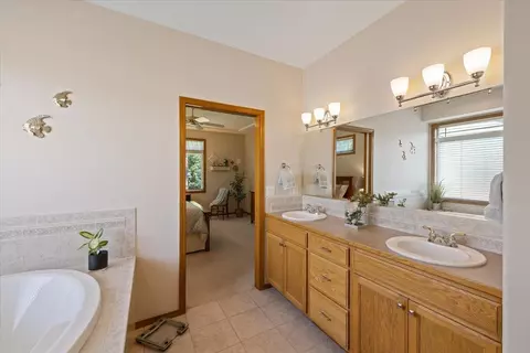 705 E Golden Rd, Spokane, WA 99208 photo 15