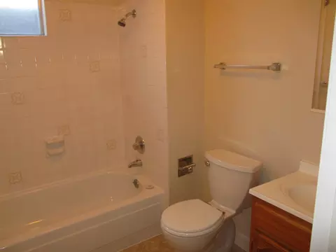 220 E Crown Ave, Spokane, WA 99207 photo 7