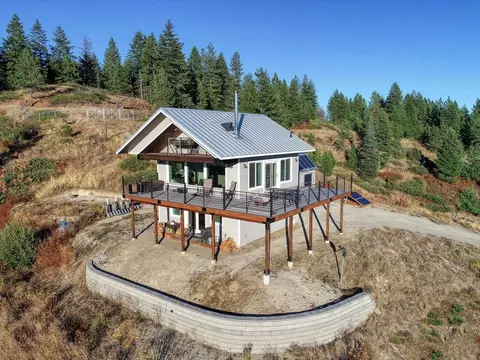 400 Yarrow - 20a Ln, Newport, WA 99156