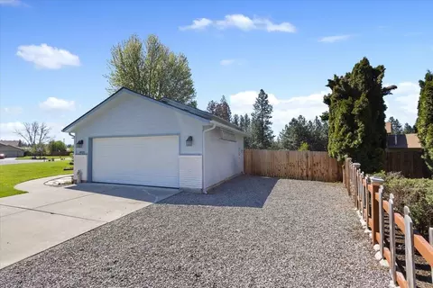 Exterior - 4922 E Peone Pines Dr, Mead, WA 99021 photo 8 of 9