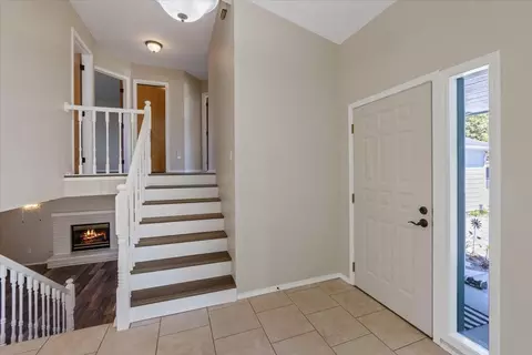 Entry Way - 4922 E Peone Pines Dr, Mead, WA 99021 photo 1 of 4
