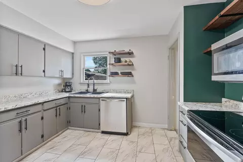 1618 E Heroy Ave, Spokane, WA 99207 photo 13