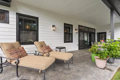 Exterior - 3584 E 46th Ct, Spokane, WA 99223 photo 5 of 8