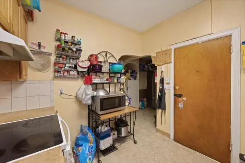 818 E Olympic Ave, Spokane, WA 99207 photo 8