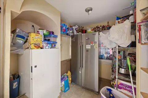 818 E Olympic Ave, Spokane, WA 99207 photo 9
