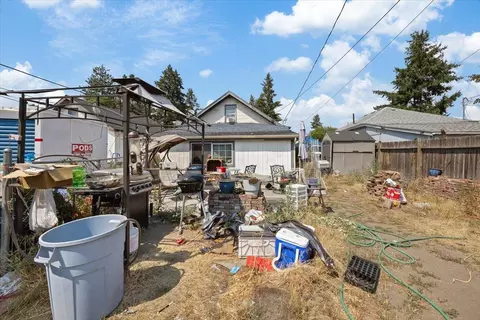 818 E Olympic Ave, Spokane, WA 99207 photo 19