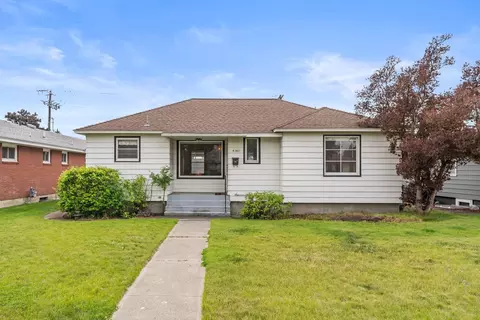 3907 W Rockwell Ave, Spokane, WA 99205