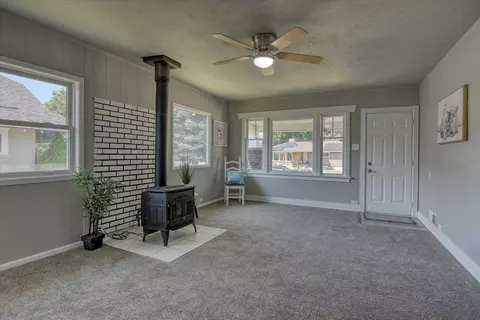 4018 E 5th Ave, Spokane, WA 99202 photo 8