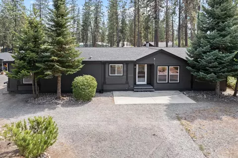 6610 Hawthorne Dr, Nine Mile Falls, WA 99026