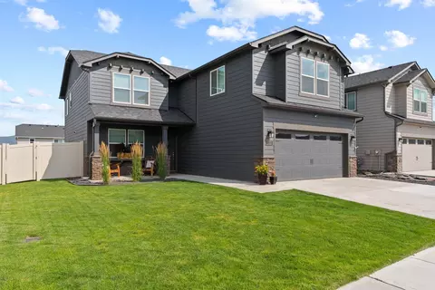 1723 S Mckee St, Greenacres, WA 99016