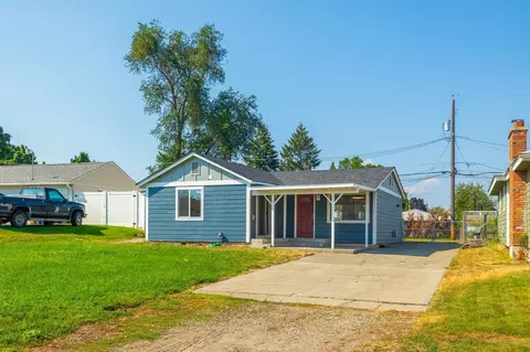 2521 E Longfellow Ave, Spokane, WA 99207 photo 2