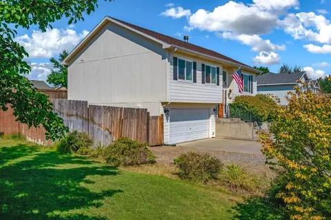 329 E Trevor Rd, Colbert, WA 99005 photo 3