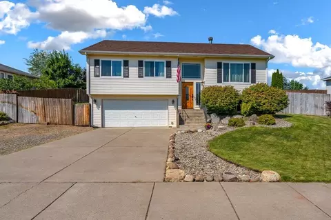 329 E Trevor Rd, Colbert, WA 99005