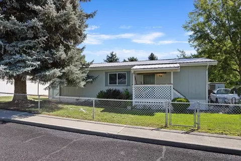 3110 E Chattaroy Rd # 38, Chattaroy, WA 99003