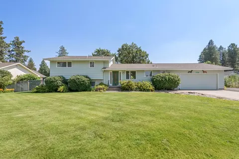 219 S Forest Ave, Deer Park, WA 99006