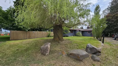 9009 W Westbow Blvd, Spokane, WA 99224