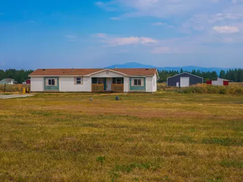 24714 N Spotted Rd, Deer Park, WA 99006