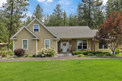 6481 Fir Drive Way, Nine Mile Falls, WA 99026