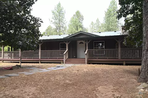 2110 E Westmoreland Rd, Deer Park, WA 99006