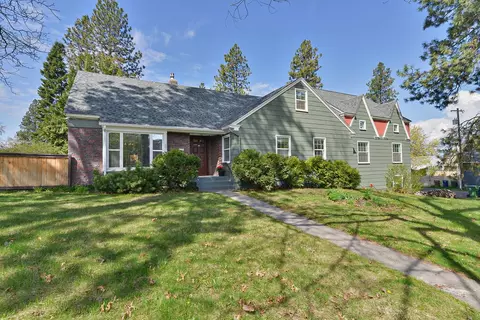 2226 S Madison St, Spokane, WA 99203