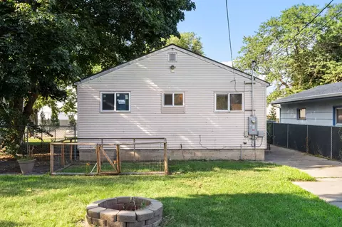 Exterior - 4044 E Pacific Ave, Spokane, WA 99202 photo 1 of 2