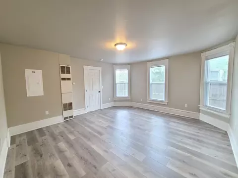 218 E Baldwin Ave, Spokane, WA 99207 photo 7