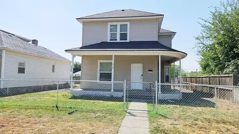 218 E Baldwin Ave, Spokane, WA 99207