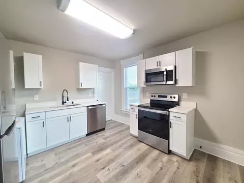 218 E Baldwin Ave, Spokane, WA 99207 photo 9