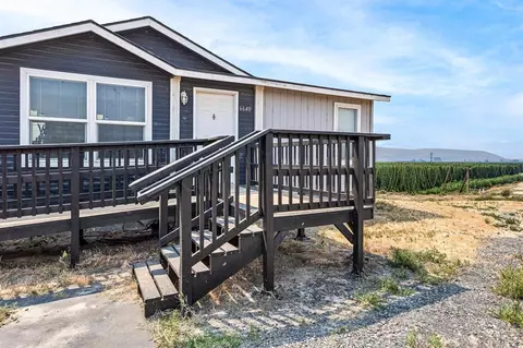 6640 State Route 24 Hwy, Moxee, WA 98936