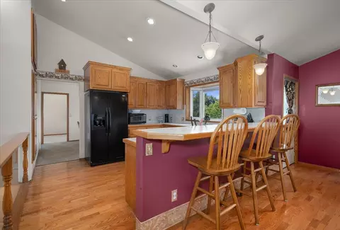 Kitchen - 518 E Piper Glen Ct, Colbert, WA 99005 photo 1 of 4