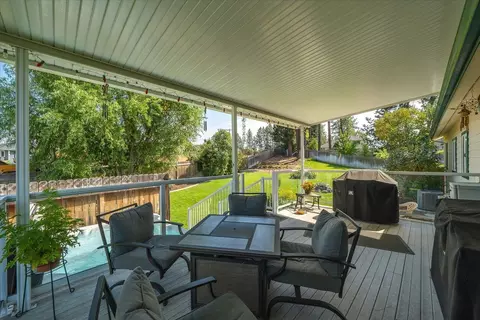 Exterior - 518 E Piper Glen Ct, Colbert, WA 99005 photo 6 of 17