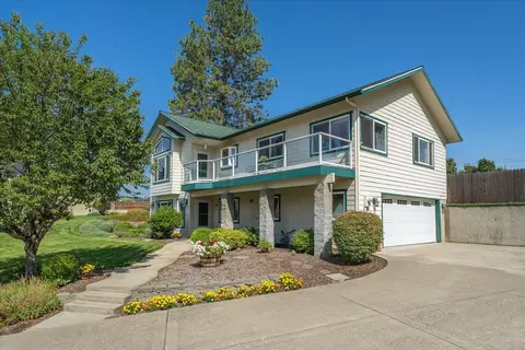 Exterior - 518 E Piper Glen Ct, Colbert, WA 99005 photo 3 of 17