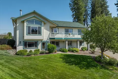 518 E Piper Glen Ct, Colbert, WA 99005