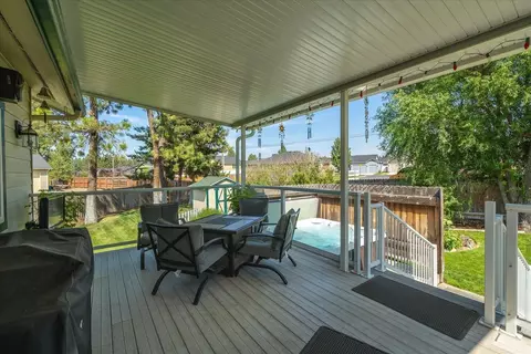 Exterior - 518 E Piper Glen Ct, Colbert, WA 99005 photo 7 of 17