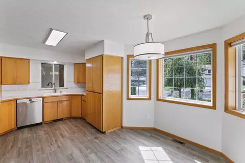 3221 E 14th Ave, Spokane, WA 99202 photo 22