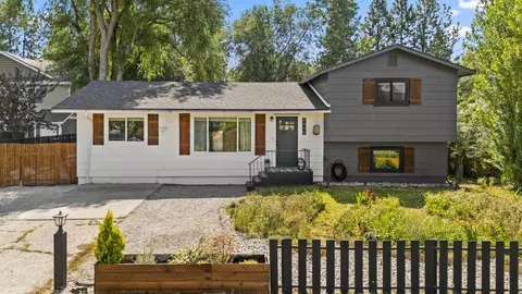 9804 E 4th Ave, Spokane Valley, WA 99206