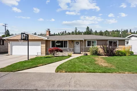 2834 W Lyons Ave, Spokane, WA 99208