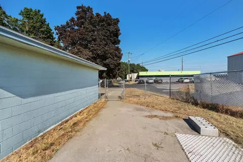 2803 N Maple Rd, Spokane, WA 99206 photo 24