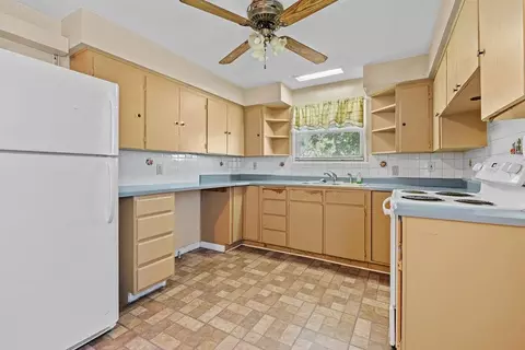 2803 N Maple Rd, Spokane, WA 99206 photo 8
