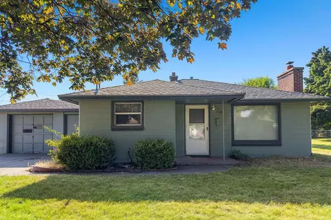 2803 N Maple Rd, Spokane, WA 99206