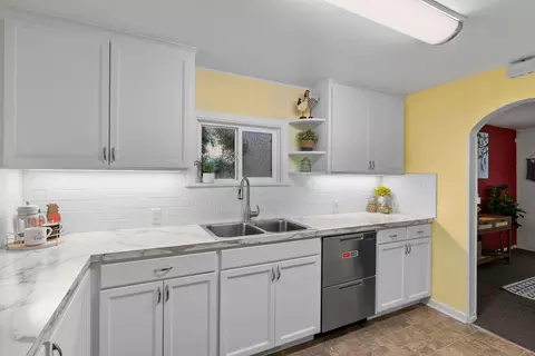 3907 E 24th Ave, Spokane, WA 99223 photo 11