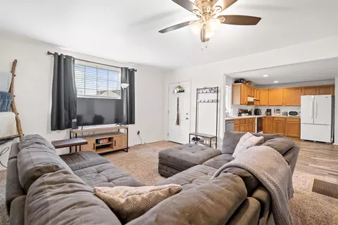 Living - 2716 E Nebraska Ave, Spokane, WA 99208 photo 3 of 3