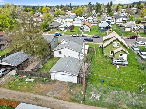 View/Area - 2716 E Nebraska Ave, Spokane, WA 99208 photo 1 of 2