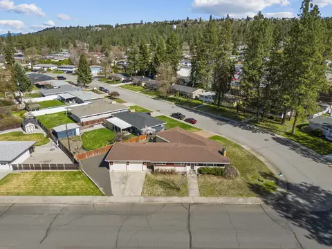 3418 W Elmhurst Ave, Spokane, WA 99208