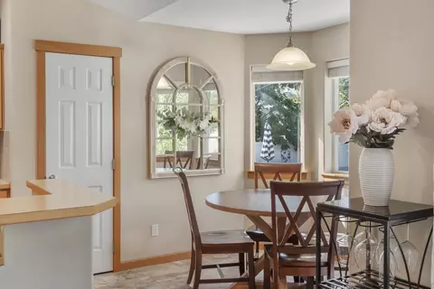 Entry Way - 19525 E Knox Ave, Liberty Lake, WA 99016 photo 3 of 3
