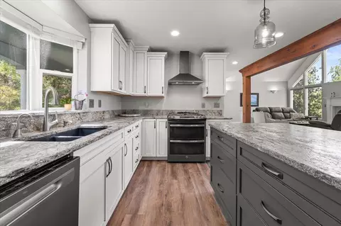 6217 E 14th Ave, Spokane Valley, WA 99212 photo 13